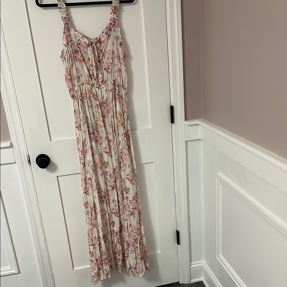 Love stitch Floral Maxi Dress